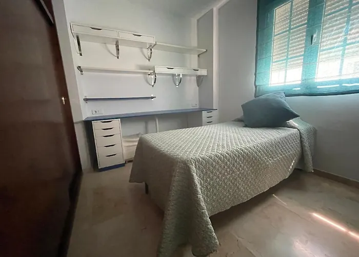 Alameda Del Tajo Iii Centro Parquing * Ronda